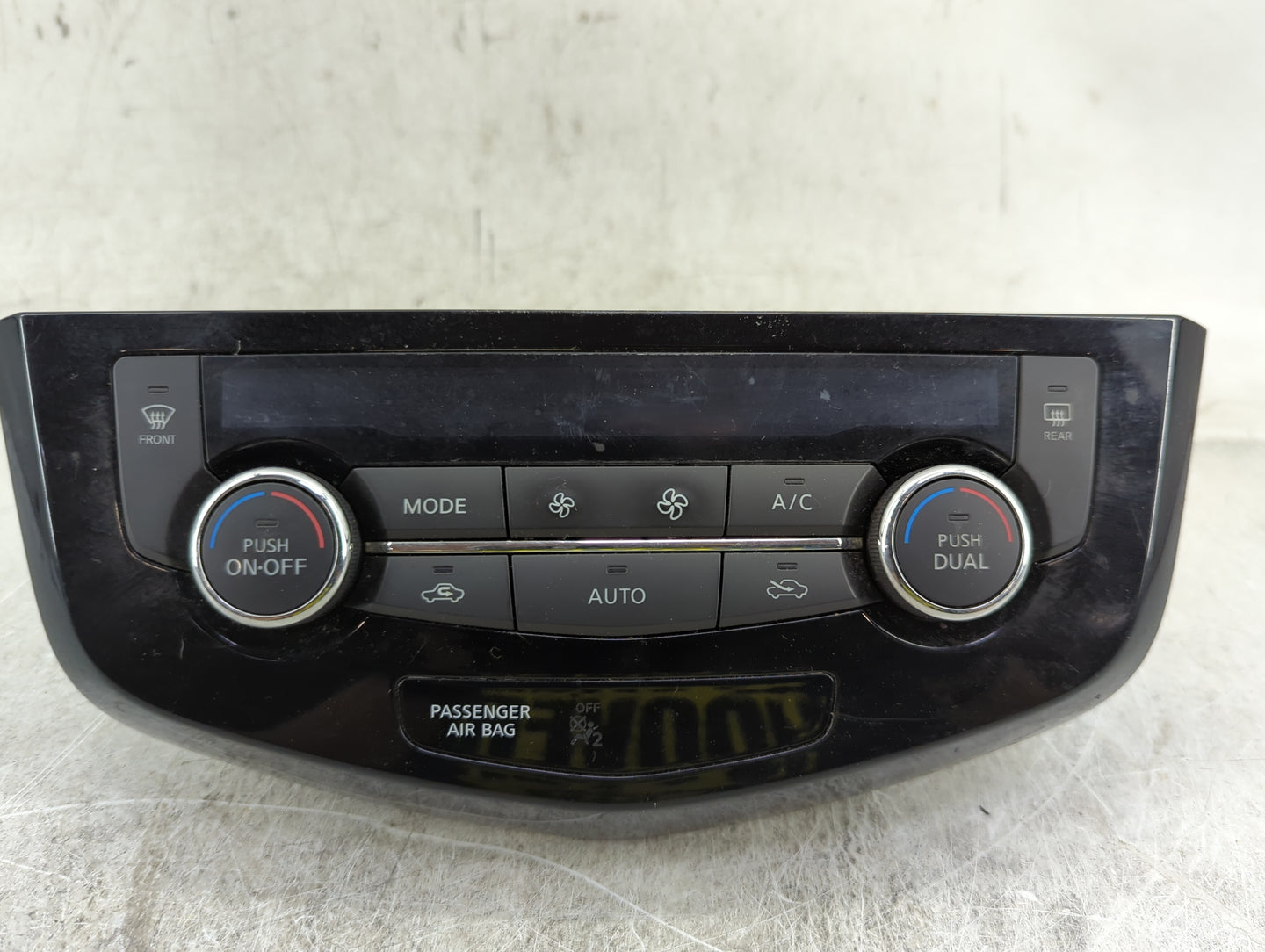 2014-2016 Nissan Rogue Climate Control Module Temperature AC/Heater Replacement P/N:27500 4BA0A Fits Fits 2014 2015 2016 OEM