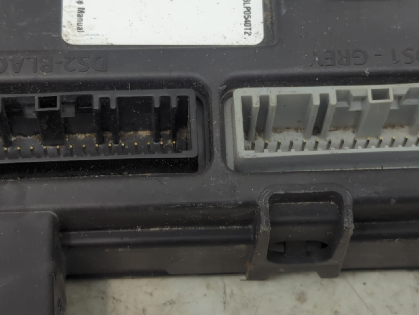 2015-2016 Nissan Rogue Body Control Module Bcm Inner Cabin Fuse Box 1438078 - Oemusedautoparts1.com
