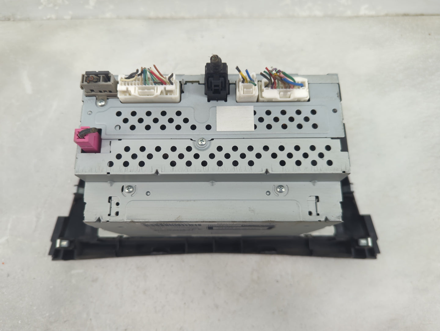 2015-2016 Nissan Rogue Radio AM FM Cd Player Receiver Replacement P/N:281859TB0A CQ-FN45E0GX Fits Fits 2015 2016 OEM Used Au