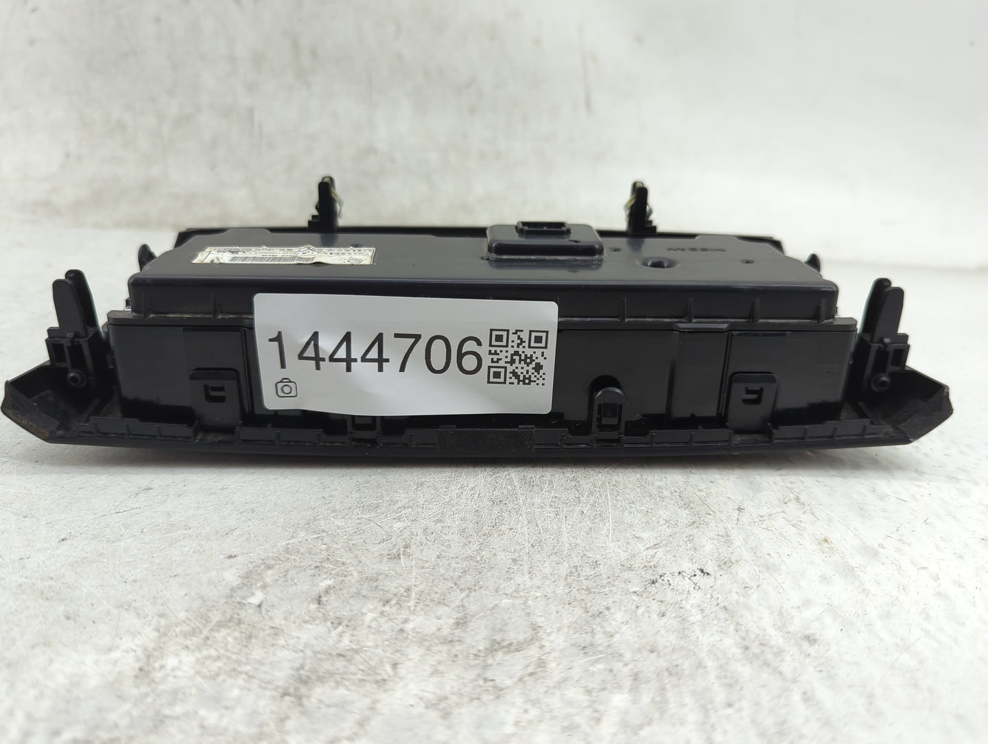 2014-2016 Nissan Rogue Climate Control Module Temperature AC/Heater Replacement P/N:27500 4BA0A T10336618 Fits Fits 2014 201