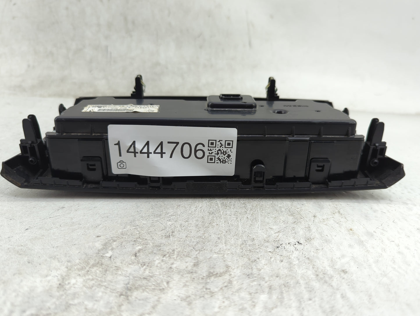 2014-2016 Nissan Rogue Climate Control Module Temperature AC/Heater Replacement P/N:27500 4BA0A T10336618 Fits Fits 2014 201