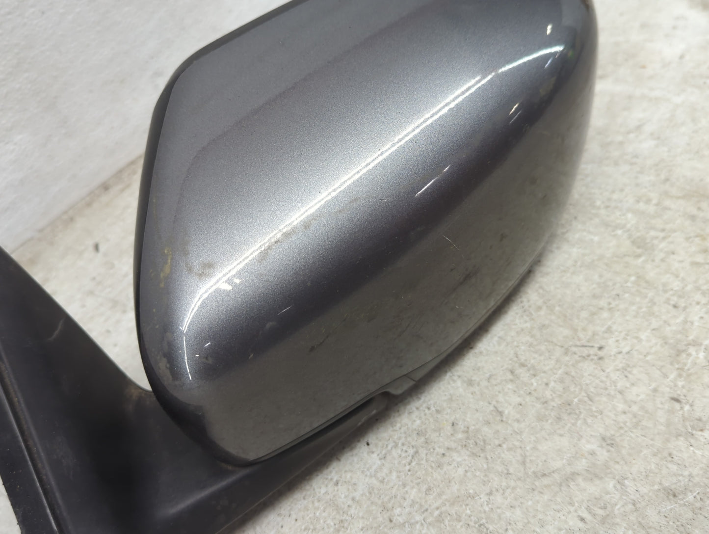 2016-2020 Nissan Rogue Driver Side View Mirror - Left Door Mirror OEM Used - Oemusedautoparts1.com