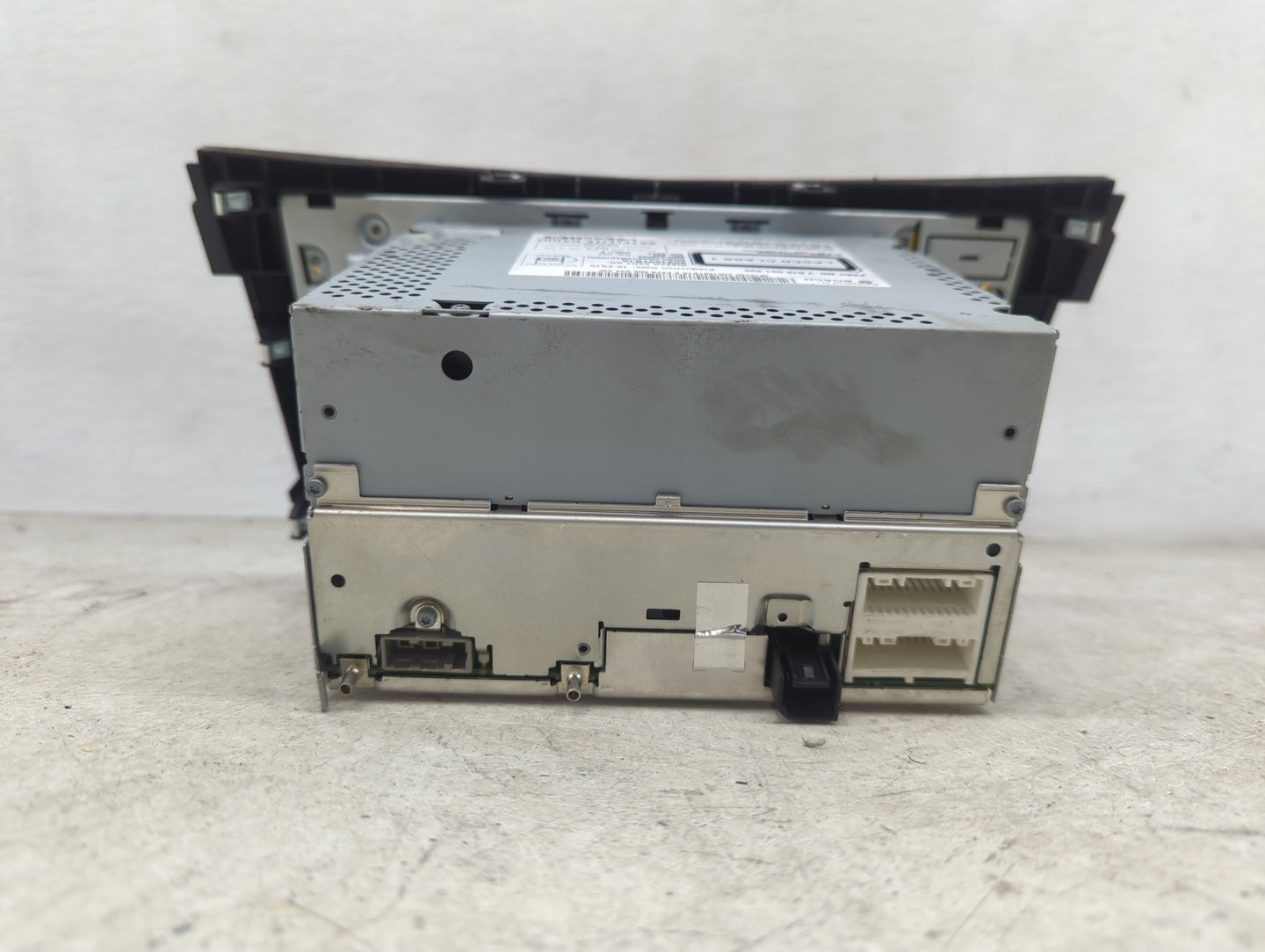 2015-2016 Nissan Rogue Radio AM FM Cd Player Receiver Replacement P/N:7612051335 259159TB1A, LCN2K70B00 Fits Fits 2015 2016 
