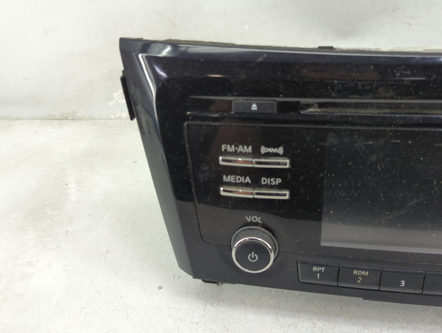 2015-2016 Nissan Rogue Radio AM FM Cd Player Receiver Replacement P/N:281859TB0A CQ-FN45E0GX Fits Fits 2015 2016 OEM Used Au
