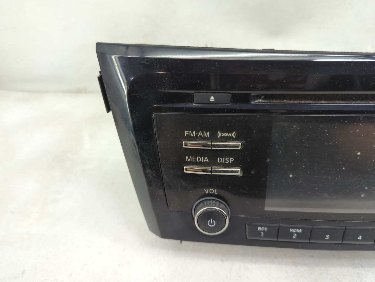 2015-2016 Nissan Rogue Radio AM FM Cd Player Receiver Replacement P/N:281859TB0A CQ-FN45E1GX Fits Fits 2015 2016 OEM Used Au