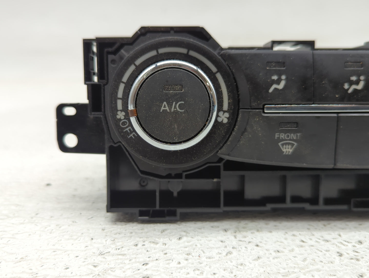 2016 Nissan Rogue Climate Control Module Temperature AC/Heater Replacement P/N:275004BB0D Fits OEM Used Auto Parts - Oemused