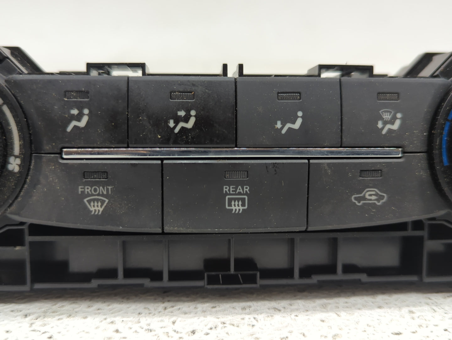 2016 Nissan Rogue Climate Control Module Temperature AC/Heater Replacement P/N:275004BB0D Fits OEM Used Auto Parts - Oemused