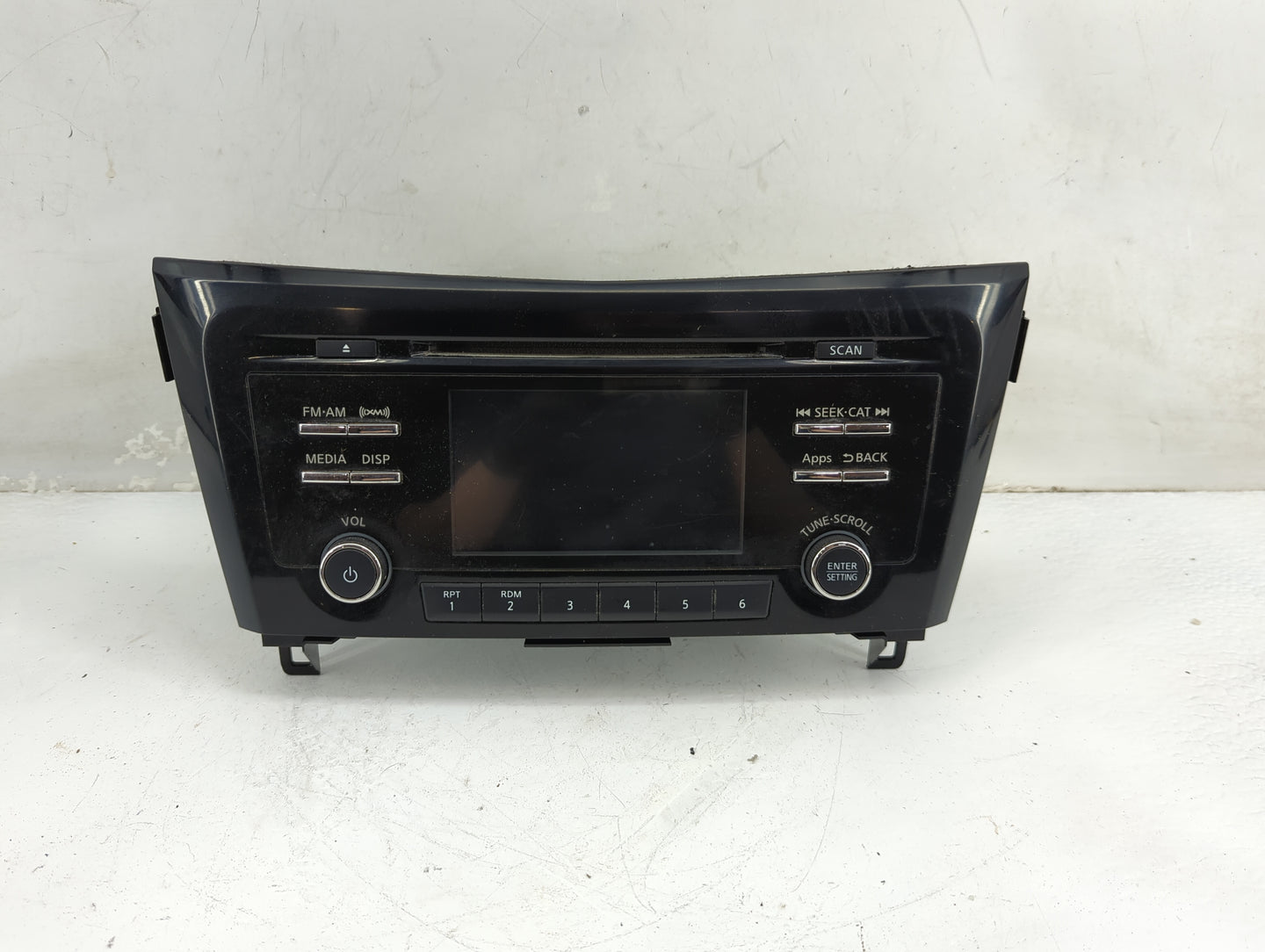 2015-2016 Nissan Rogue Radio AM FM Cd Player Receiver Replacement P/N:28185 9TB0A Fits Fits 2015 2016 OEM Used Auto Parts - 