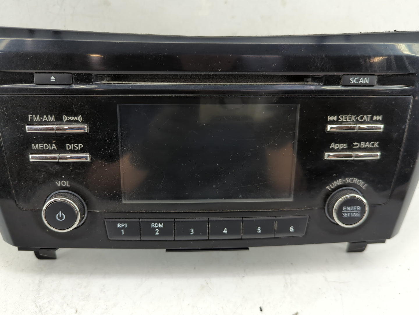 2015-2016 Nissan Rogue Radio AM FM Cd Player Receiver Replacement P/N:28185 9TB0A Fits Fits 2015 2016 OEM Used Auto Parts - 