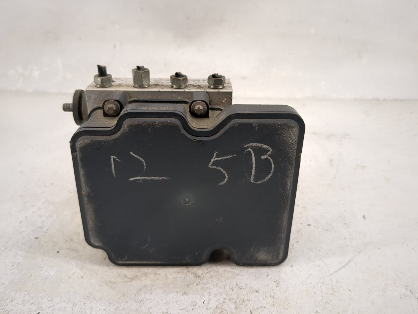 2016 Nissan Rogue ABS Pump Control Module Replacement P/N:47660 6FK4A 0265256231, 16060972/0001, 269 620 Fits OEM Used Auto 