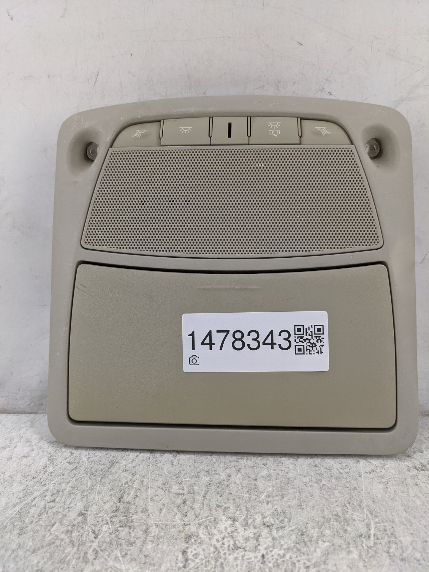 2016 Nissan Rogue Overhead Roof Console Tan 1478343 - Oemusedautoparts1.com