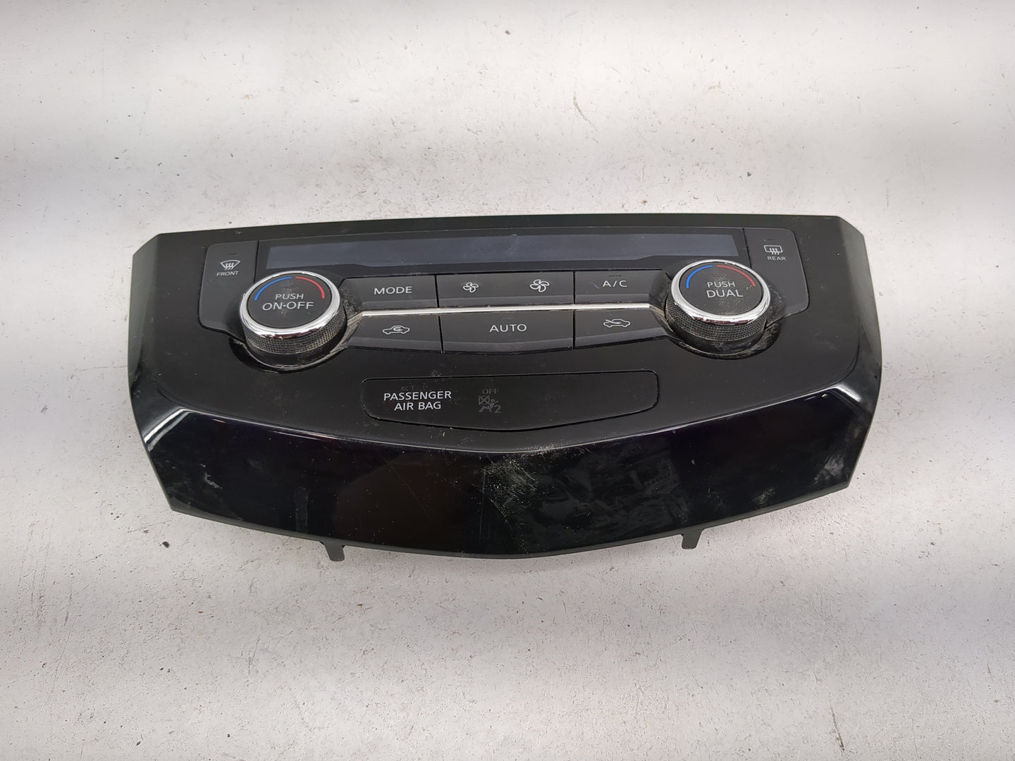 2016 Nissan Rogue Climate Control Module Temperature AC/Heater Replacement P/N:27500 4BA0A X887033C Fits OEM Used Auto Parts