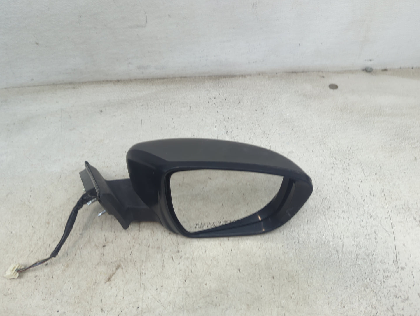 2016 Nissan Rogue Passenger Side View Mirror - Right Door Mirror OEM Used - Oemusedautoparts1.com