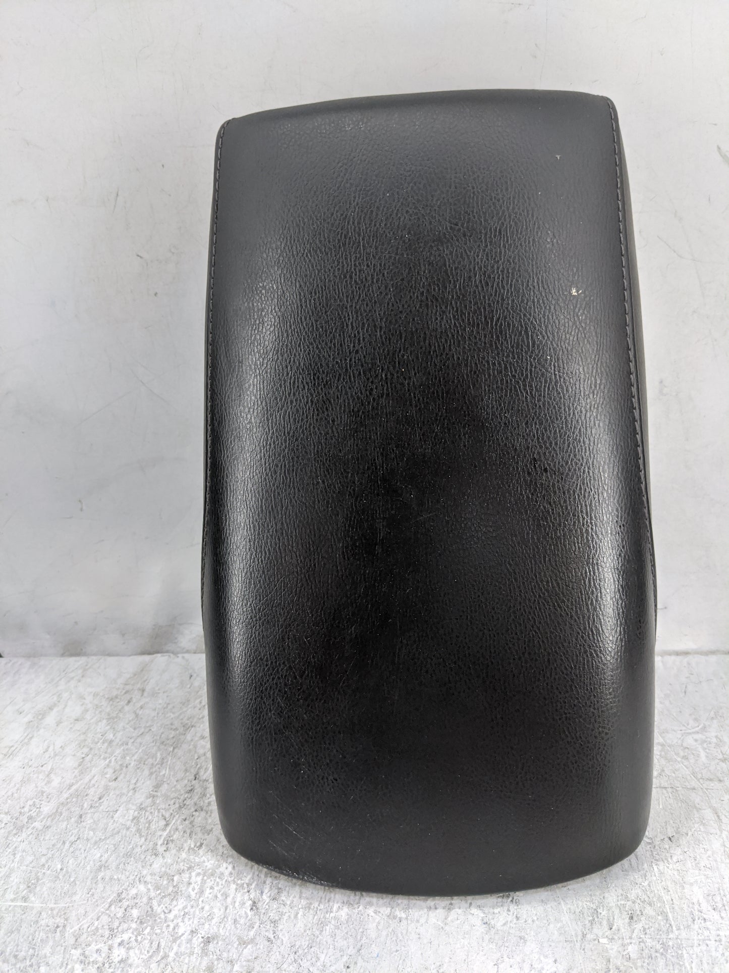 2016 Nissan Rogue Center Console Armrest Cover Lid Fits OEM Used Auto Parts - Oemusedautoparts1.com