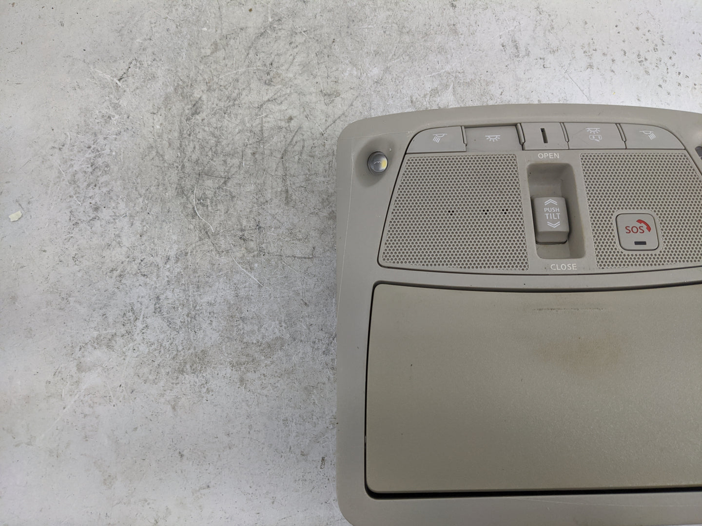 2016-2016 Nissan Rogue Overhead Console W/rear Climate Control Tan - Oemusedautoparts1.com