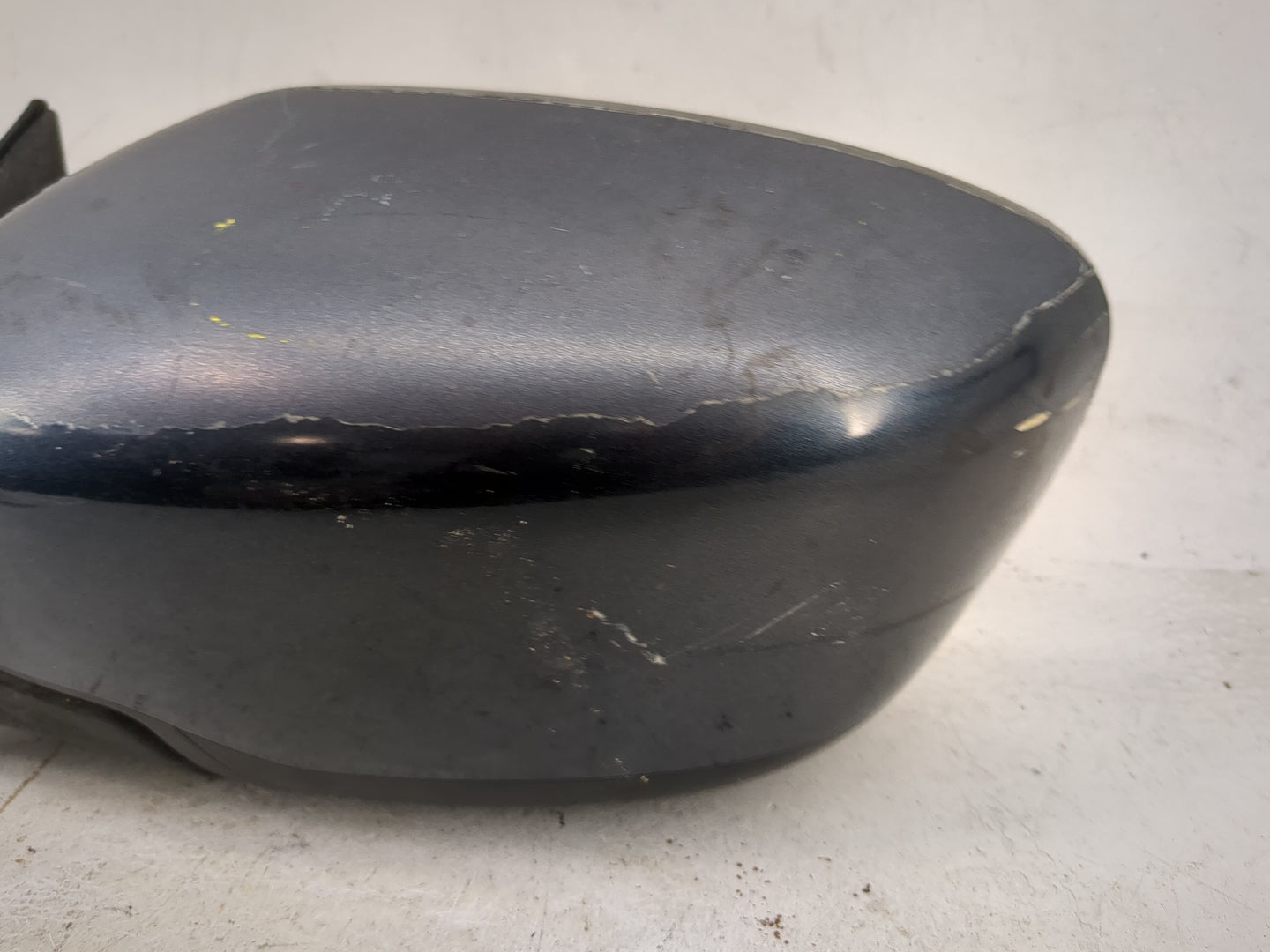 2016-2017 Nissan Rogue Driver Side View Mirror - Left Door Mirror OEM Used - Oemusedautoparts1.com