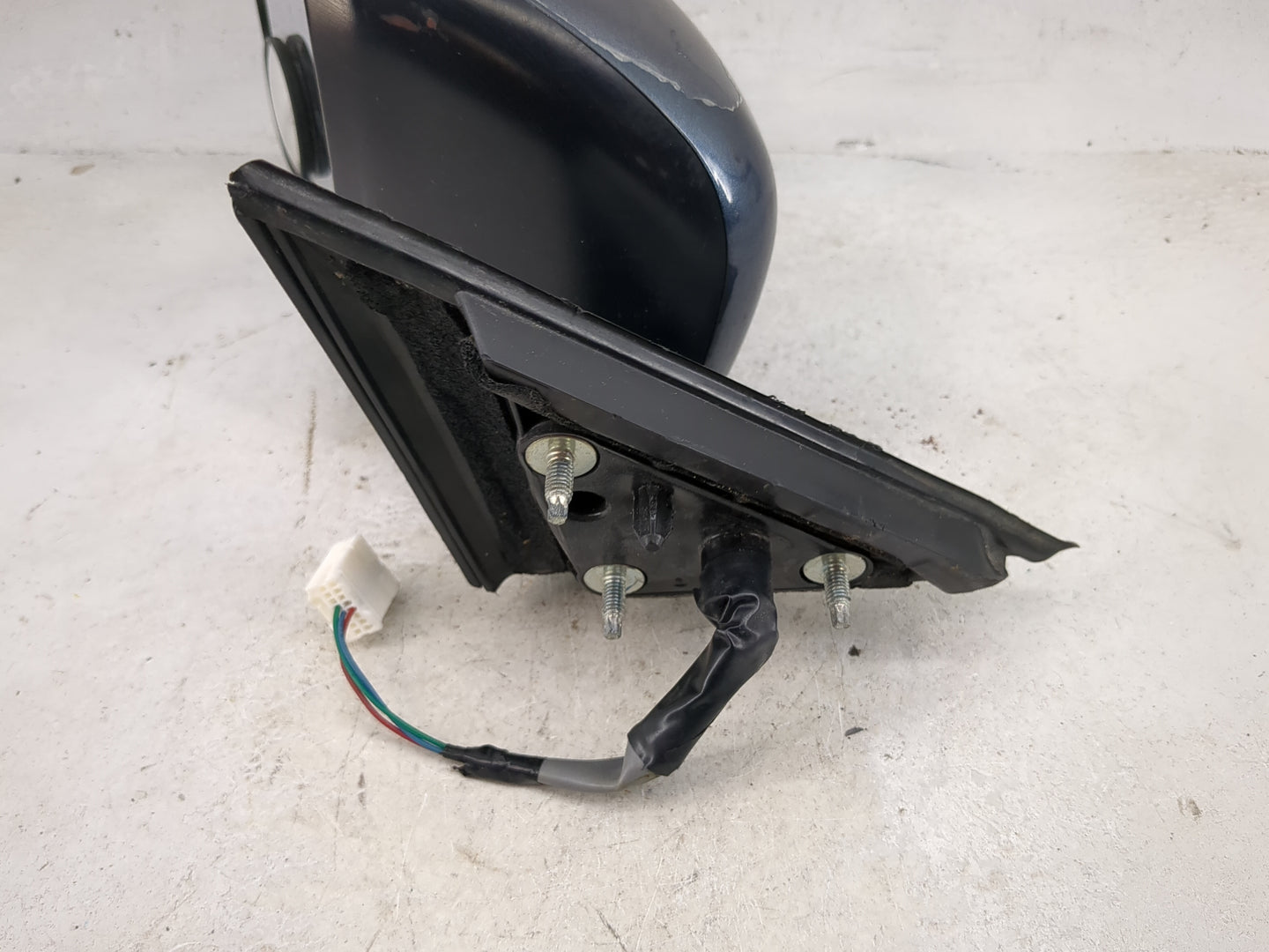 2016-2017 Nissan Rogue Driver Side View Mirror - Left Door Mirror OEM Used - Oemusedautoparts1.com