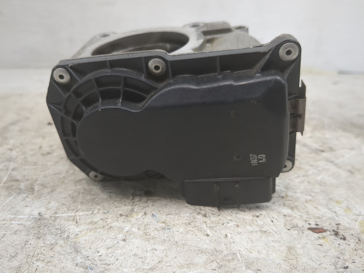 2014-2020 Nissan Rogue Throttle Body P/N:3TA60-01 A Fits Fits 2013 2014 2015 2016 2017 2018 2019 2020 OEM Used Auto Parts - 