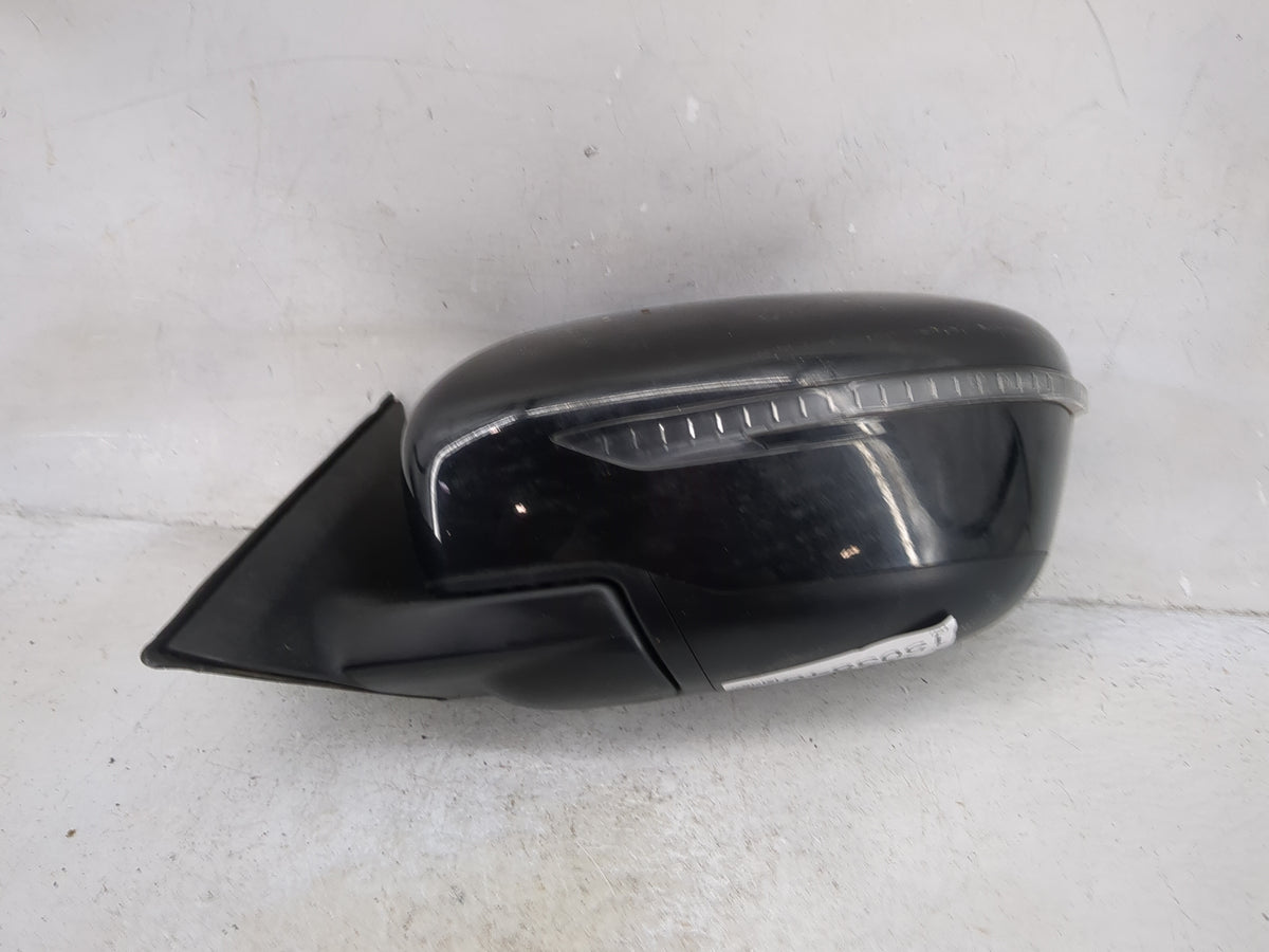 2017-2020 Nissan Rogue Driver Side View Mirror - Left Door Mirror OEM Used - Oemusedautoparts1.com