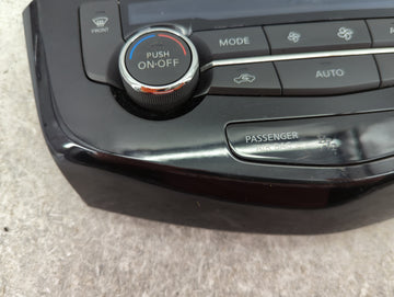 2014-2016 Nissan Rogue Climate Control Module Temperature AC/Heater Replacement P/N:27500 4BA0A Fits Fits 2014 2015 2016 OEM Used Auto Parts