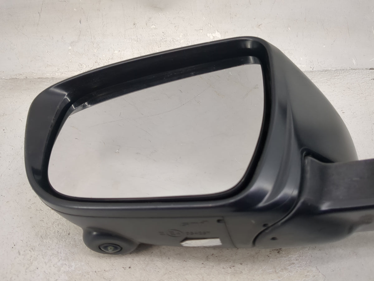 2017-2020 Nissan Rogue Driver Side View Mirror - Left Door Mirror OEM Used - Oemusedautoparts1.com