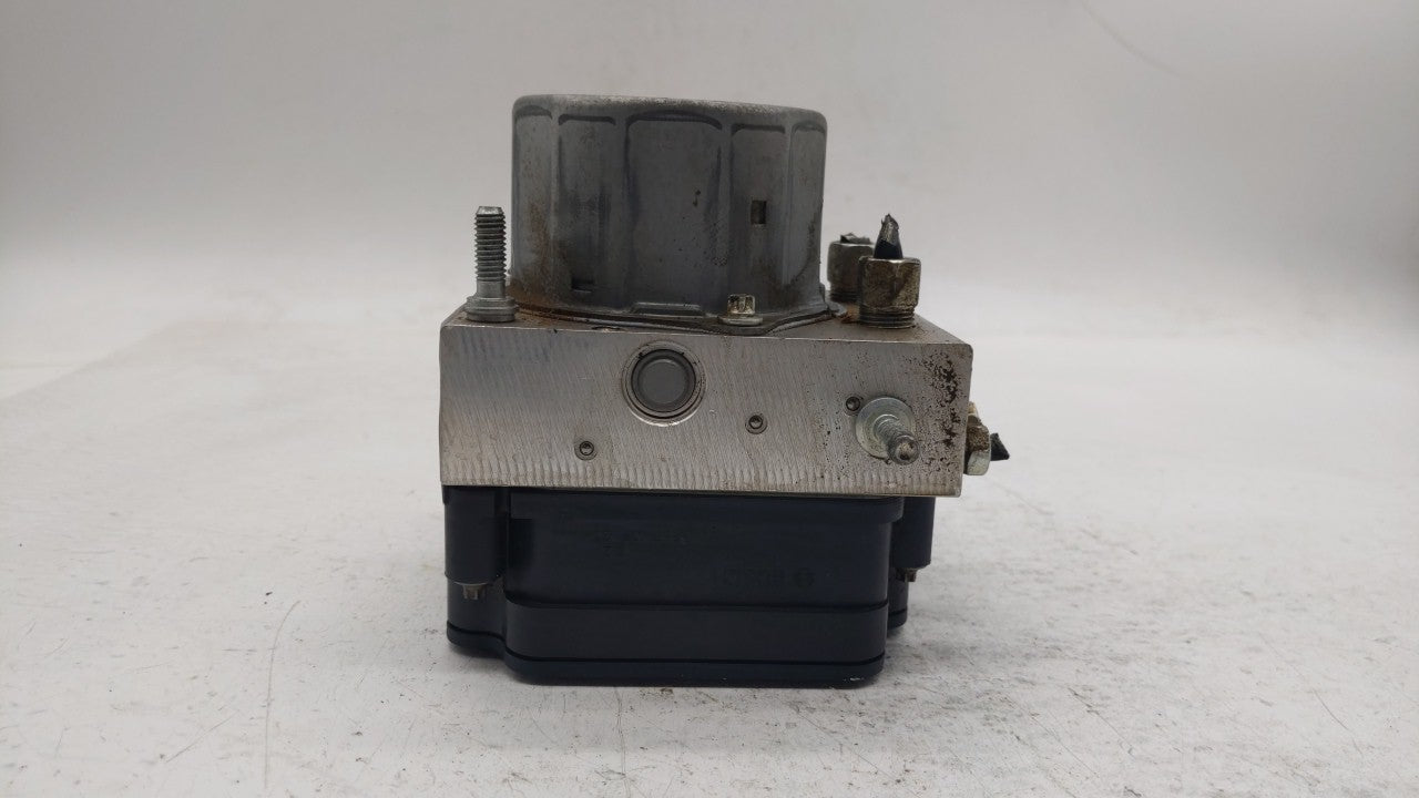 2015-2016 Nissan Rogue ABS Pump Control Module Replacement P/N:2265106452 47660 5HA1A Fits Fits 2015 2016 OEM Used Auto Part