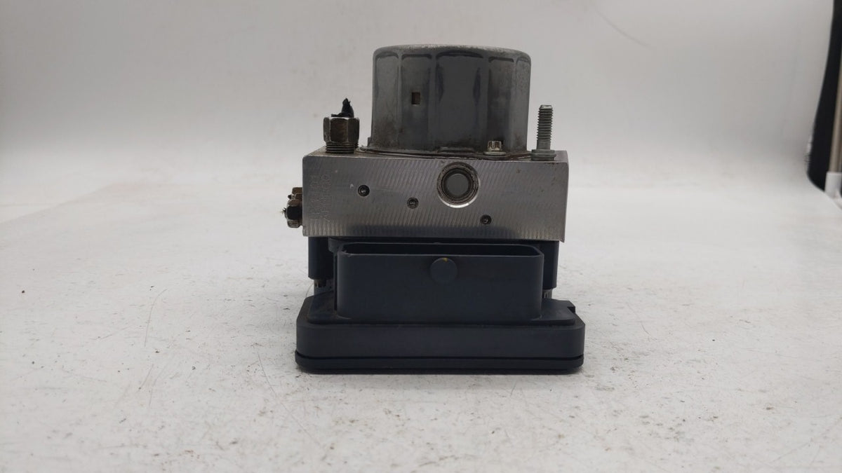 2015-2016 Nissan Rogue Anti-Lock Brake ABS Pump Module Actuator OEM P/N:2265106452 47660 5HA1A Fits Fits 2015 2016 OEM Used 