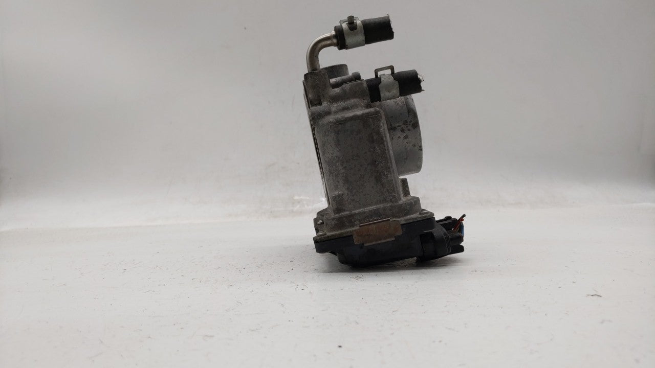 2014-2019 Nissan Rogue Throttle Body P/N:3TA60-01 B 3TA60-01 A, 3TA60-01 C Fits Fits 2013 2014 2015 2016 2017 2018 2019 OEM 