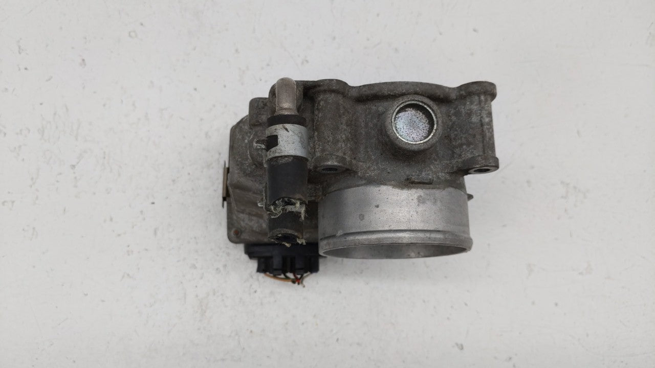 2014-2019 Nissan Rogue Throttle Body P/N:3TA60-01 B 3TA60-01 A, 3TA60-01 C Fits Fits 2013 2014 2015 2016 2017 2018 2019 OEM 
