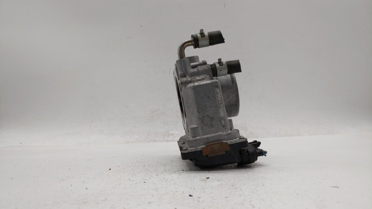 2014-2019 Nissan Rogue Throttle Body P/N:3TA60-01 B 3TA60-01 A, 3TA60-01 C Fits Fits 2013 2014 2015 2016 2017 2018 2019 OEM 