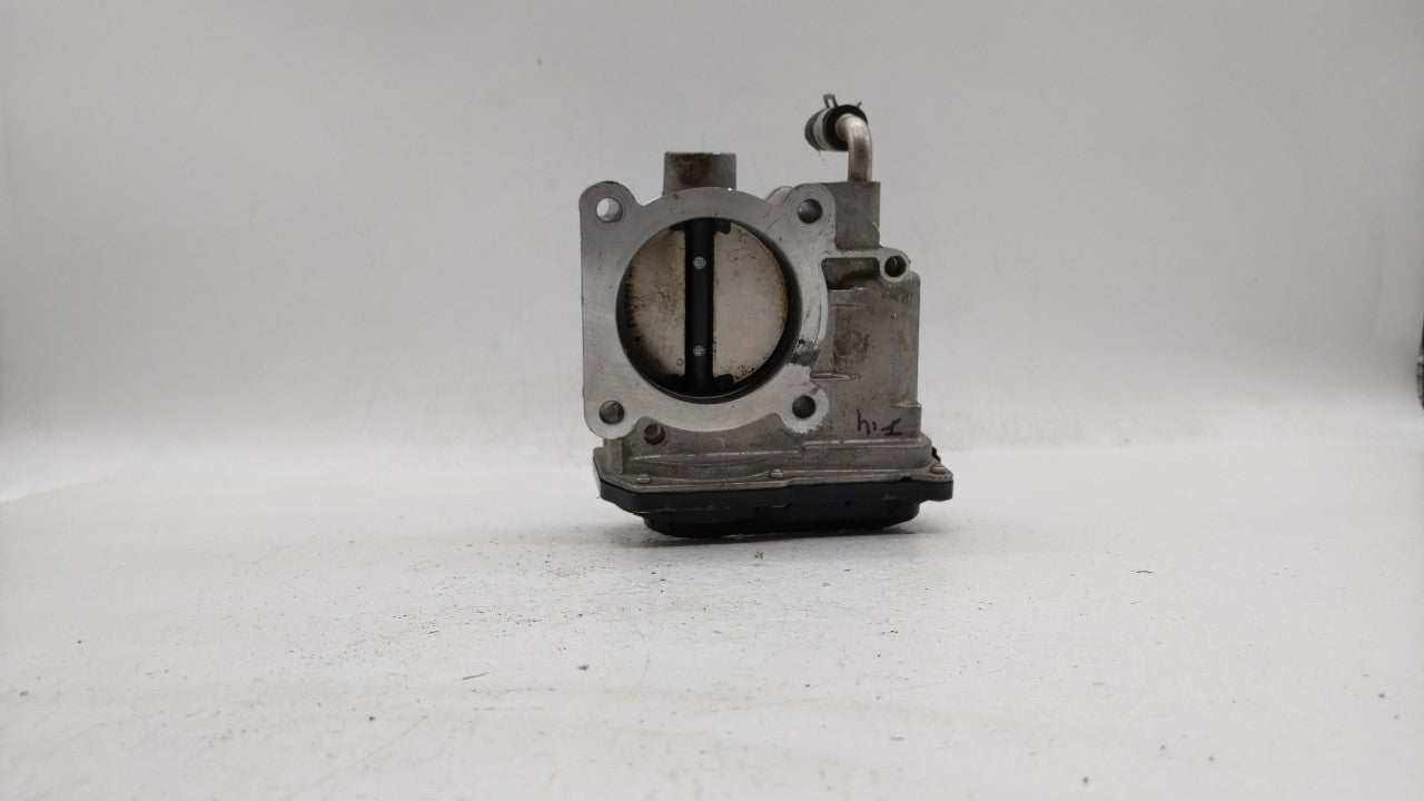2014-2019 Nissan Rogue Throttle Body P/N:3TA60-01 B 3TA60-01 A, 3TA60-01 C Fits Fits 2013 2014 2015 2016 2017 2018 2019 OEM 