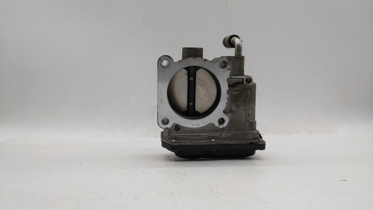 2014-2019 Nissan Rogue Throttle Body P/N:3TA60-01 B 3TA60-01 A, 3TA60-01 C Fits Fits 2013 2014 2015 2016 2017 2018 2019 OEM 