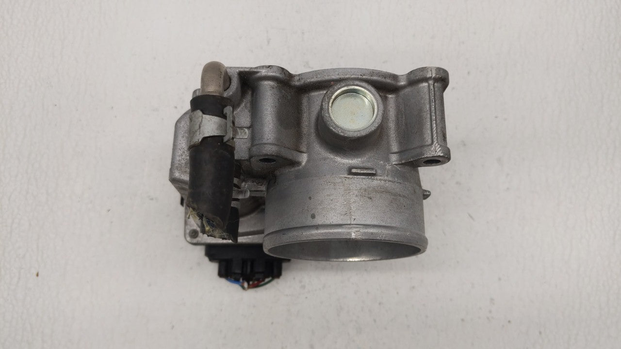 2014-2019 Nissan Rogue Throttle Body P/N:3TA60-01 B 3TA60-01 A, 3TA60-01 C Fits Fits 2013 2014 2015 2016 2017 2018 2019 OEM 
