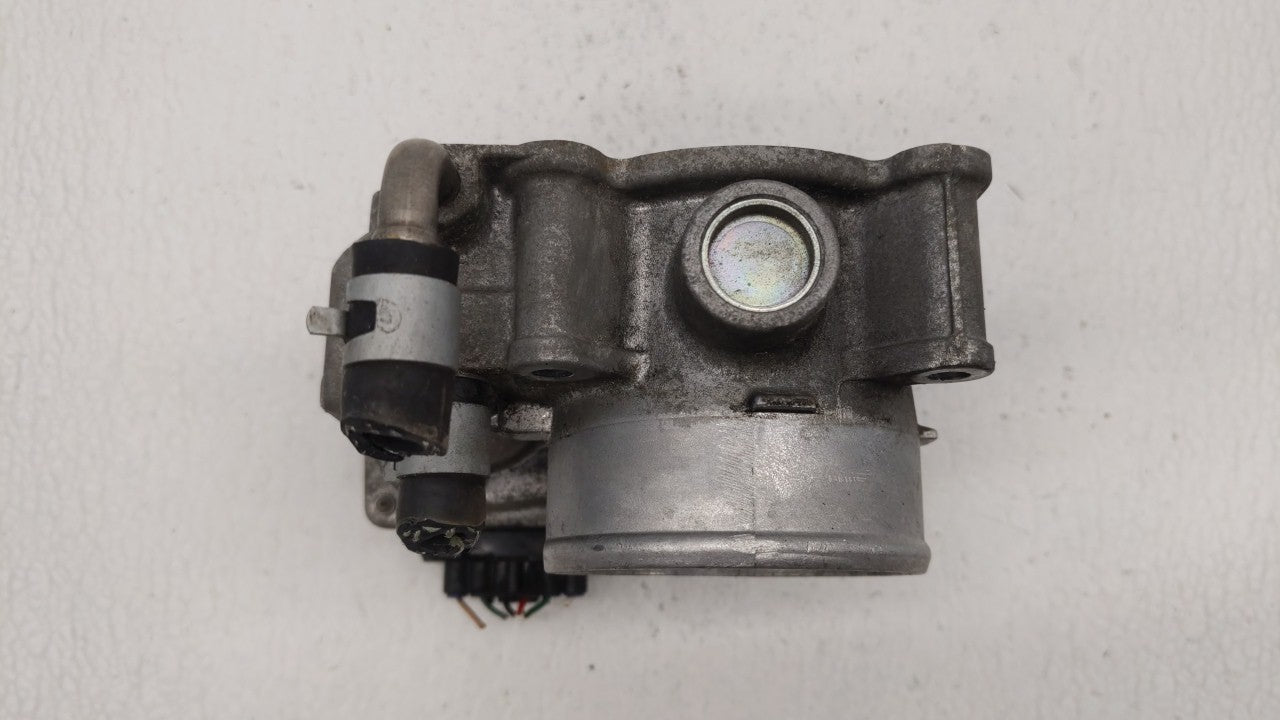 2014-2019 Nissan Rogue Throttle Body P/N:3TA60-01 B 3TA60-01 A, 3TA60-01 C Fits Fits 2013 2014 2015 2016 2017 2018 2019 OEM 