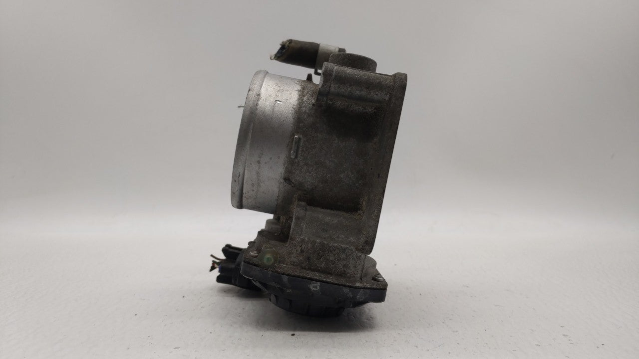 2014-2019 Nissan Rogue Throttle Body P/N:3TA60-01 B 3TA60-01 A, 3TA60-01 C Fits Fits 2013 2014 2015 2016 2017 2018 2019 OEM 