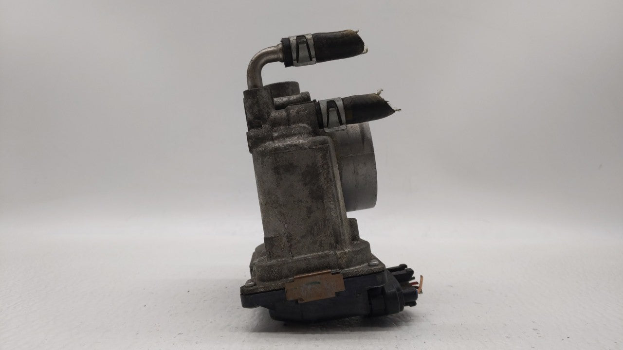 2014-2019 Nissan Rogue Throttle Body P/N:3TA60-01 B 3TA60-01 A, 3TA60-01 C Fits Fits 2013 2014 2015 2016 2017 2018 2019 OEM 