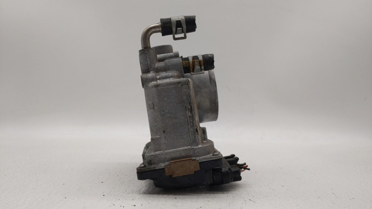 2014-2019 Nissan Rogue Throttle Body P/N:3TA60-01 B 3TA60-01 A, 3TA60-01 C Fits Fits 2013 2014 2015 2016 2017 2018 2019 OEM 