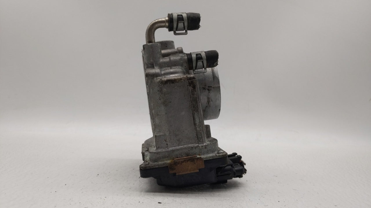 2014-2019 Nissan Rogue Throttle Body P/N:3TA60-01 B 3TA60-01 A, 3TA60-01 C Fits Fits 2013 2014 2015 2016 2017 2018 2019 OEM 