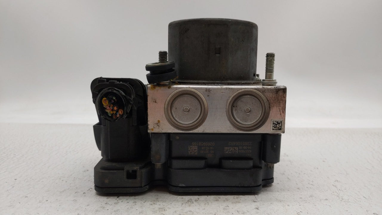 2015-2016 Nissan Rogue ABS Pump Control Module Replacement P/N:2265106452 47660 5HA1A Fits Fits 2015 2016 OEM Used Auto Part