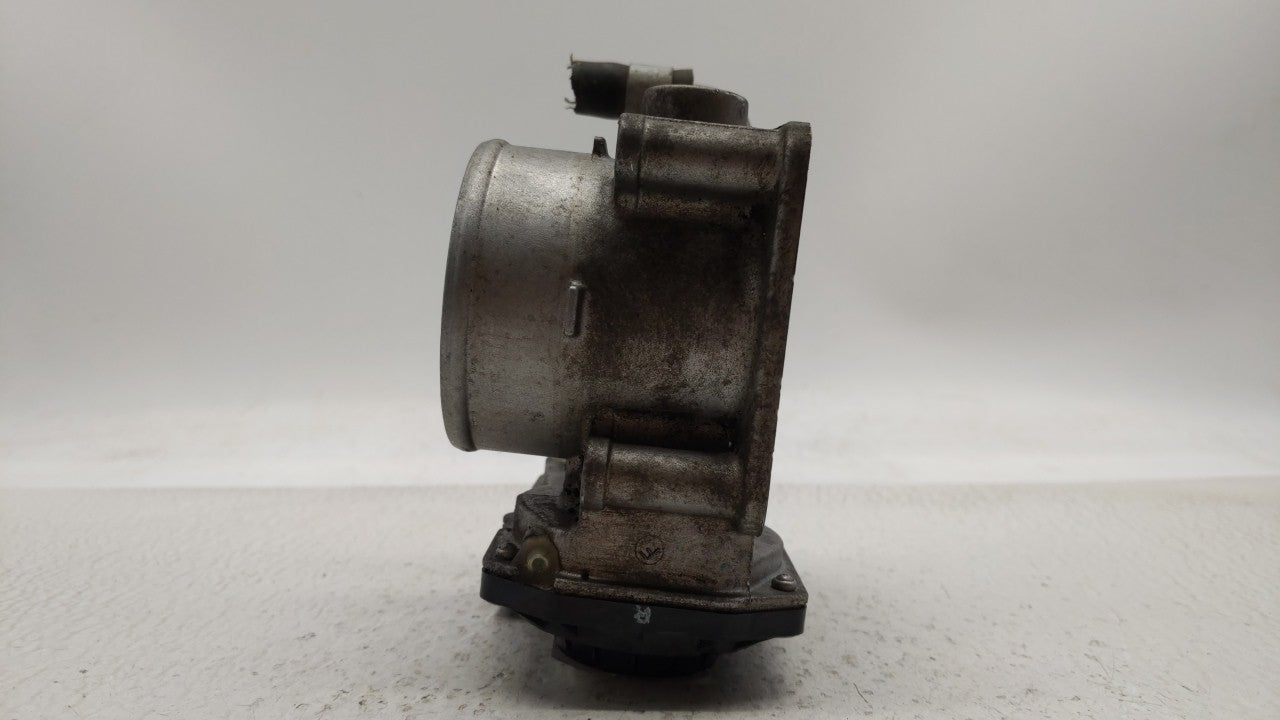 2014-2019 Nissan Rogue Throttle Body P/N:3TA60-01 C 3TA60-01 B, 3TA60-01 A Fits Fits 2013 2014 2015 2016 2017 2018 2019 OEM 