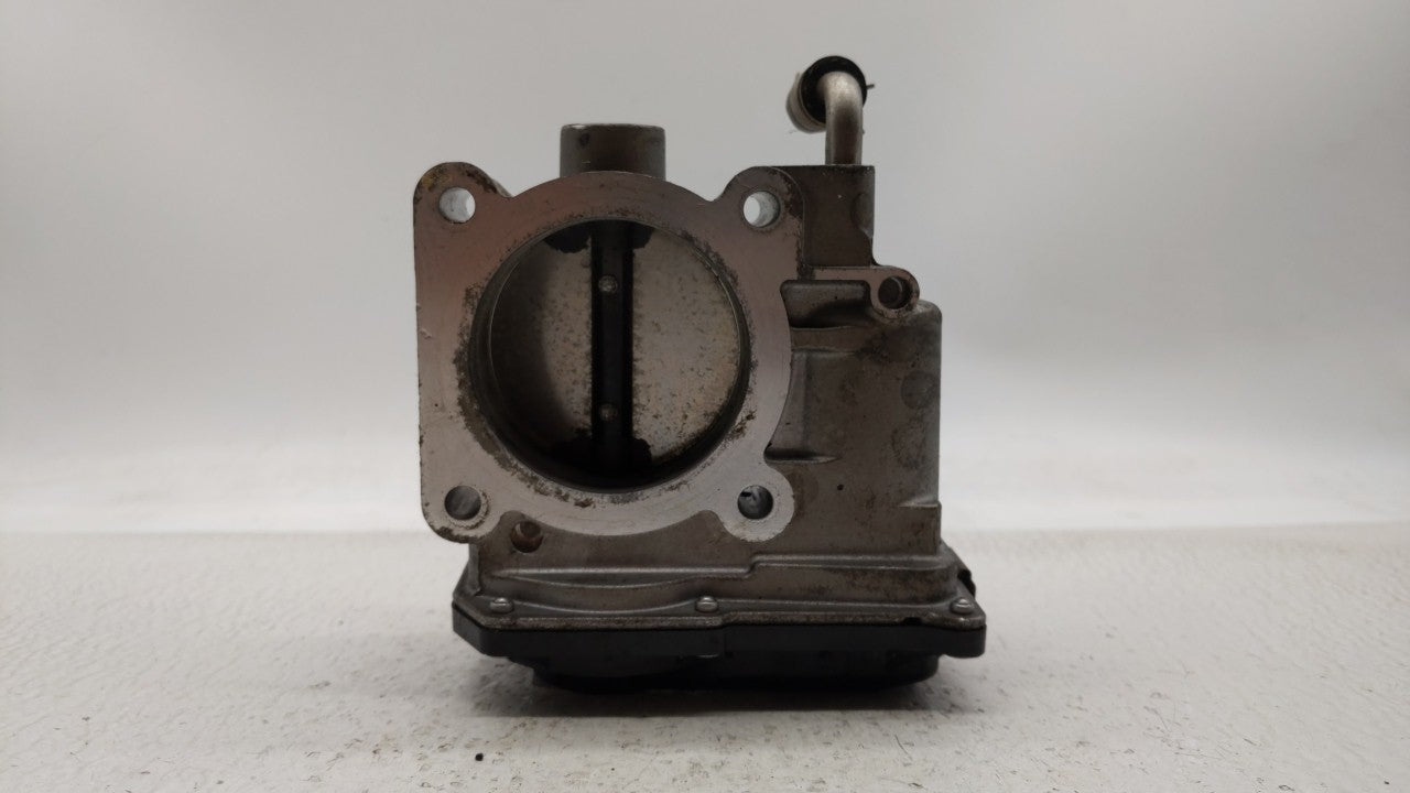 2014-2019 Nissan Rogue Throttle Body P/N:3TA60-01 C 3TA60-01 B, 3TA60-01 A Fits Fits 2013 2014 2015 2016 2017 2018 2019 OEM 