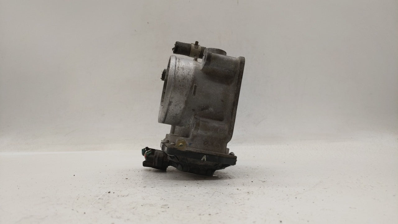 2014-2019 Nissan Rogue Throttle Body P/N:3TA60-01 C 3TA60-01 B, 3TA60-01 A Fits Fits 2013 2014 2015 2016 2017 2018 2019 OEM 