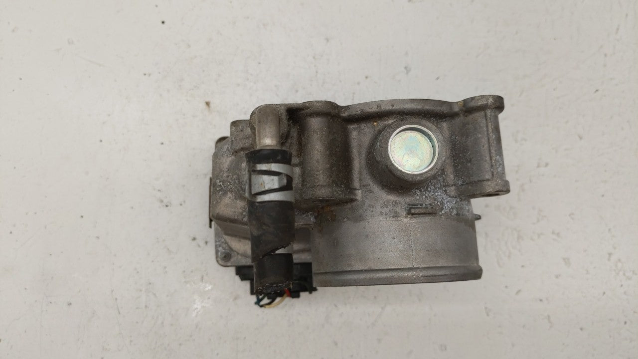 2014-2019 Nissan Rogue Throttle Body P/N:3TA60-01 C 3TA60-01 B, 3TA60-01 A Fits Fits 2013 2014 2015 2016 2017 2018 2019 OEM 