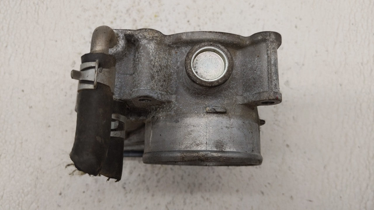 2014-2019 Nissan Rogue Throttle Body P/N:3TA60-01 C 3TA60-01 B, 3TA60-01 A Fits Fits 2013 2014 2015 2016 2017 2018 2019 OEM 