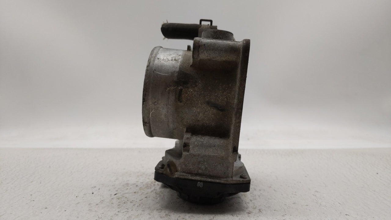 2014-2019 Nissan Rogue Throttle Body P/N:3TA60-01 C 3TA60-01 B, 3TA60-01 A Fits Fits 2013 2014 2015 2016 2017 2018 2019 OEM 