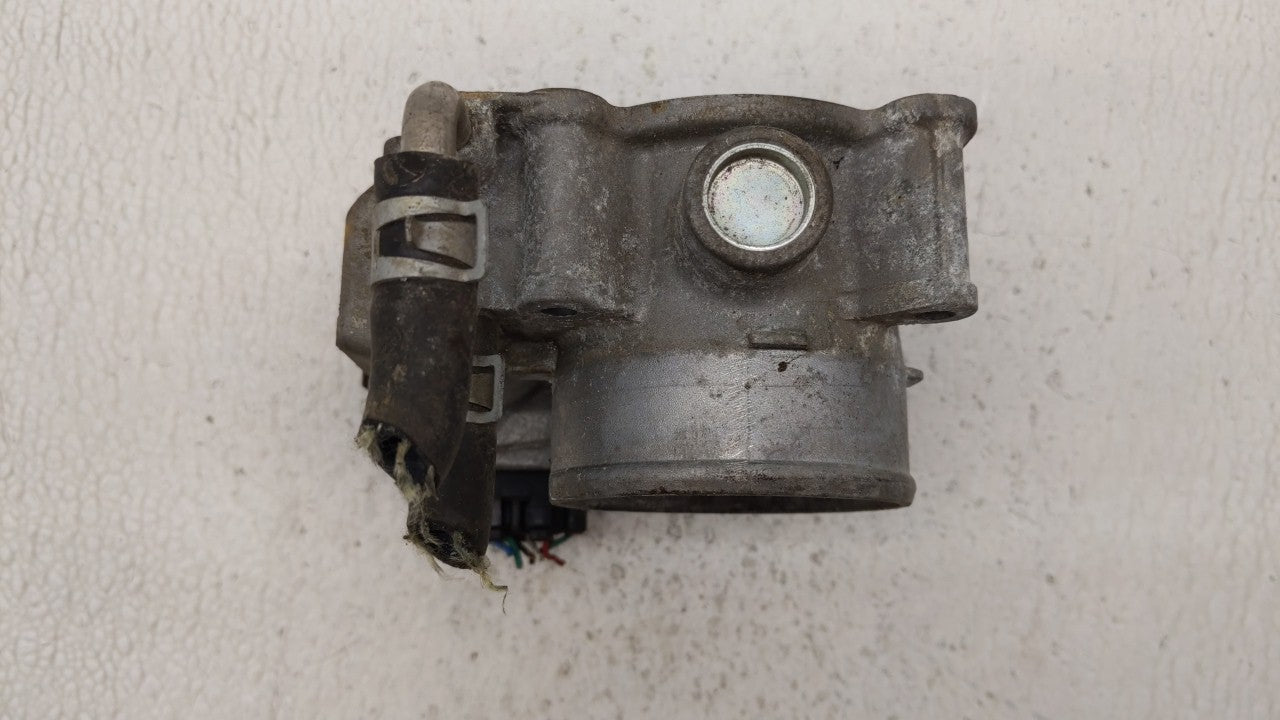 2014-2019 Nissan Rogue Throttle Body P/N:3TA60-01 C 3TA60-01 B, 3TA60-01 A Fits Fits 2013 2014 2015 2016 2017 2018 2019 OEM 