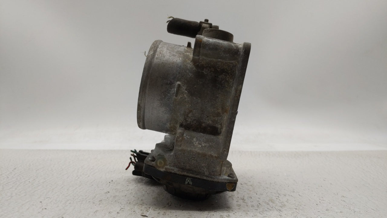 2014-2019 Nissan Rogue Throttle Body P/N:3TA60-01 C 3TA60-01 B, 3TA60-01 A Fits Fits 2013 2014 2015 2016 2017 2018 2019 OEM 