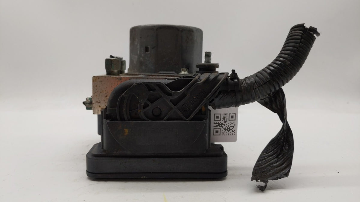 2015-2016 Nissan Rogue Anti-Lock Brake ABS Pump Module Actuator OEM P/N:2265106452 47660 5HA1A Fits Fits 2015 2016 OEM Used 
