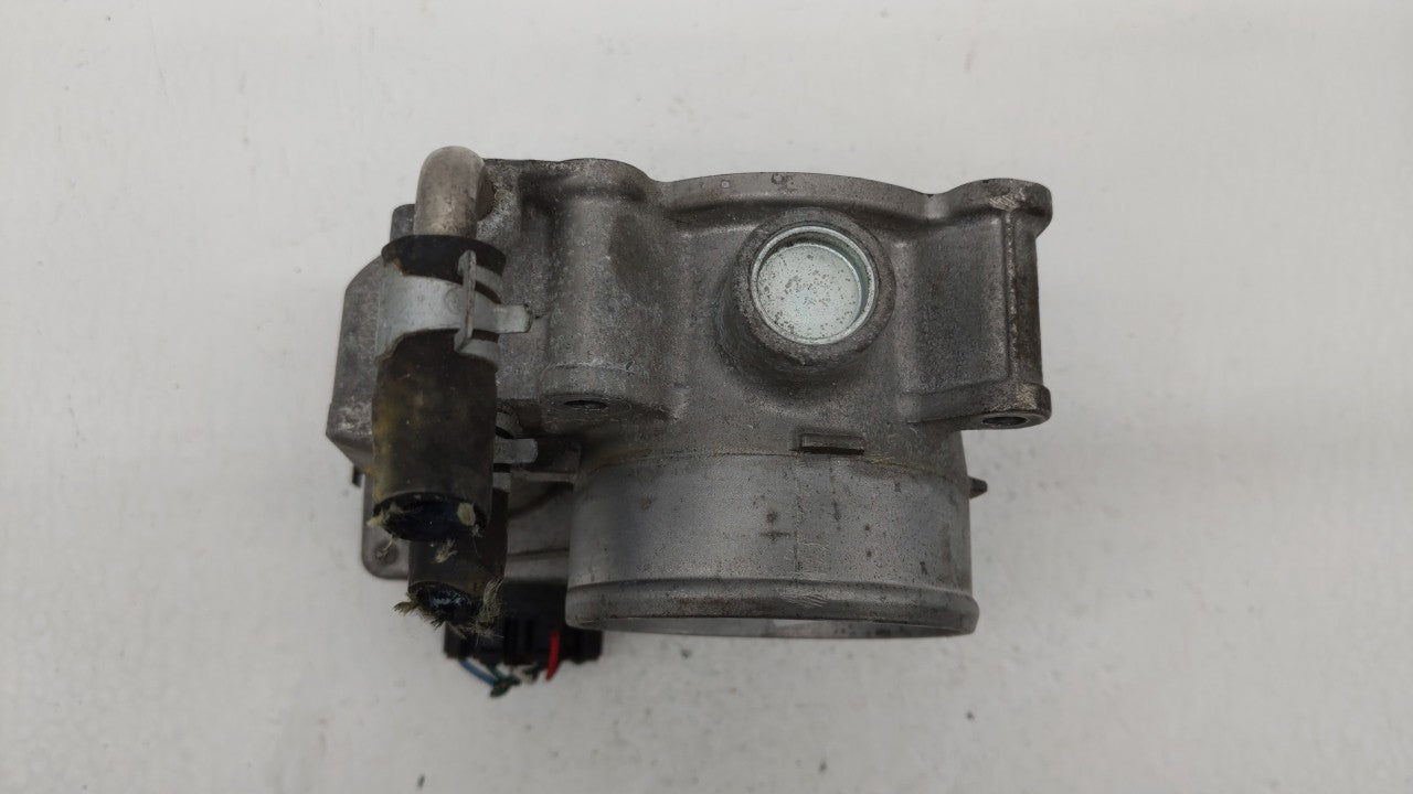 2014-2019 Nissan Rogue Throttle Body P/N:3TA60-01 C 3TA60-01 B, 3TA60-01 A Fits Fits 2013 2014 2015 2016 2017 2018 2019 OEM 