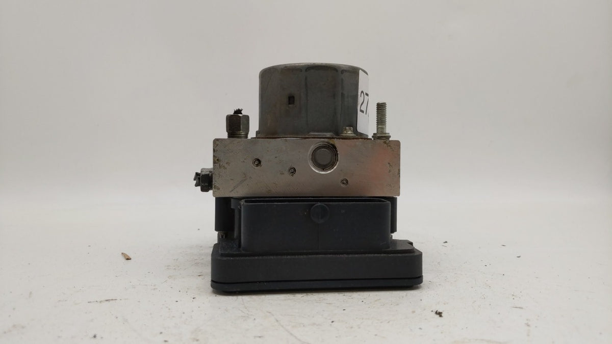 2016 Nissan Rogue Anti-Lock Brake ABS Pump Module Actuator OEM P/N:47660 6FK4A 47660 6MA2A Fits OEM Used Auto Parts - Oemuse